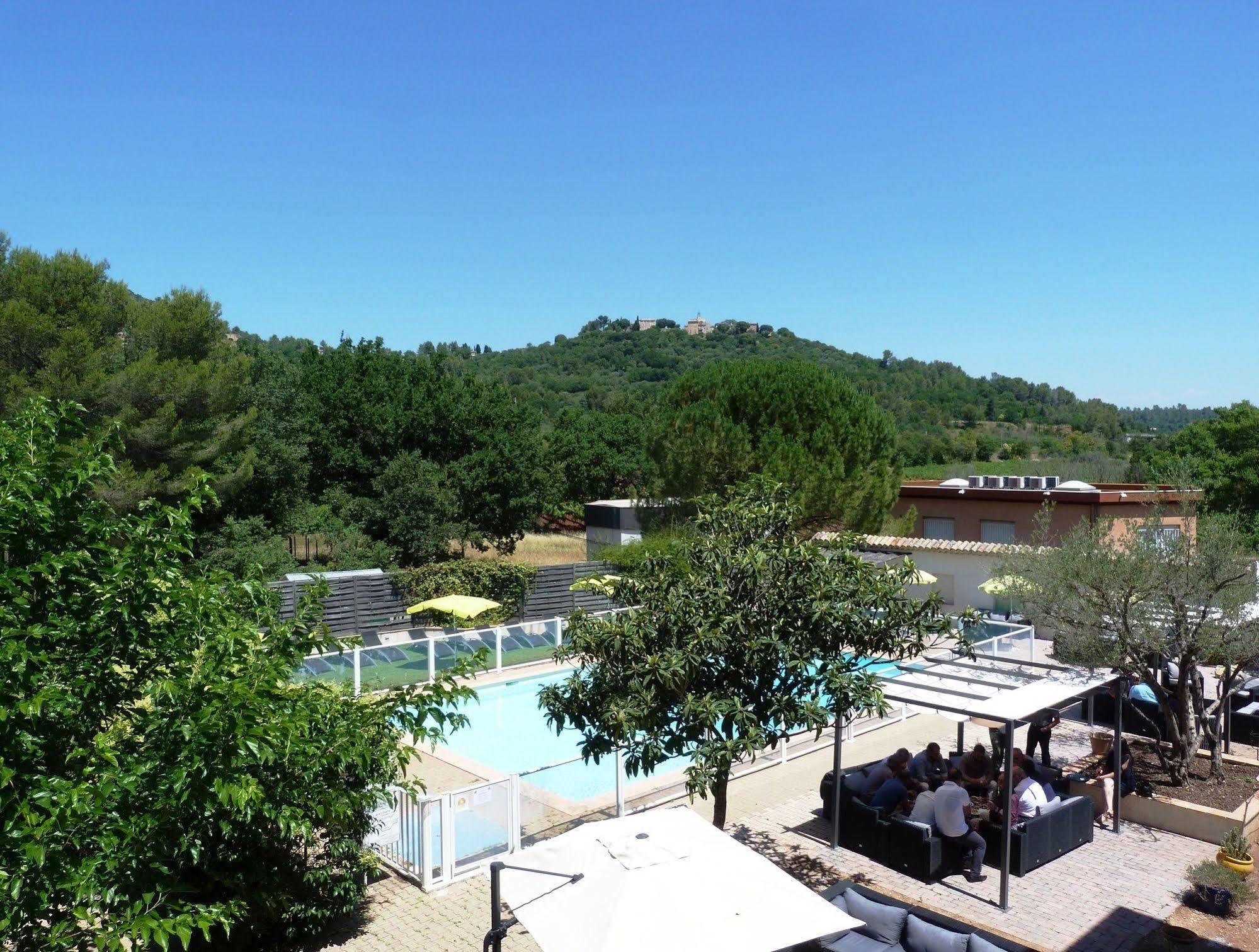 Hôtel Les Portes de Provence Le Cannet-des-Maures Exterior foto